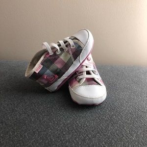 Baby Size 4 Roxy
